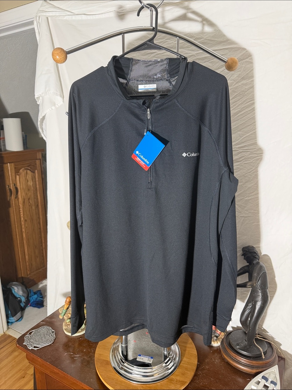 Columbia Black Men’s Long-Sleeve Zip Neck Rash Guard